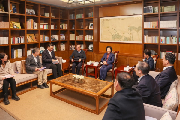 孫春蘭會(huì)長(zhǎng)到天津調(diào)研